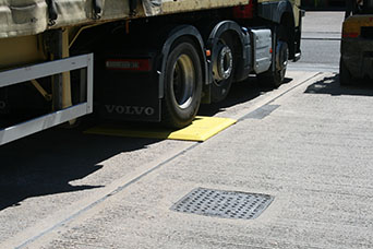 Road Plate - Safeguarding Traffic Flow During Roadworks