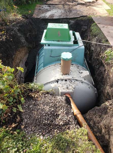 Septic tank replacement in Somerset