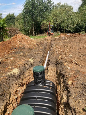 Installation of septic tank in Brankley